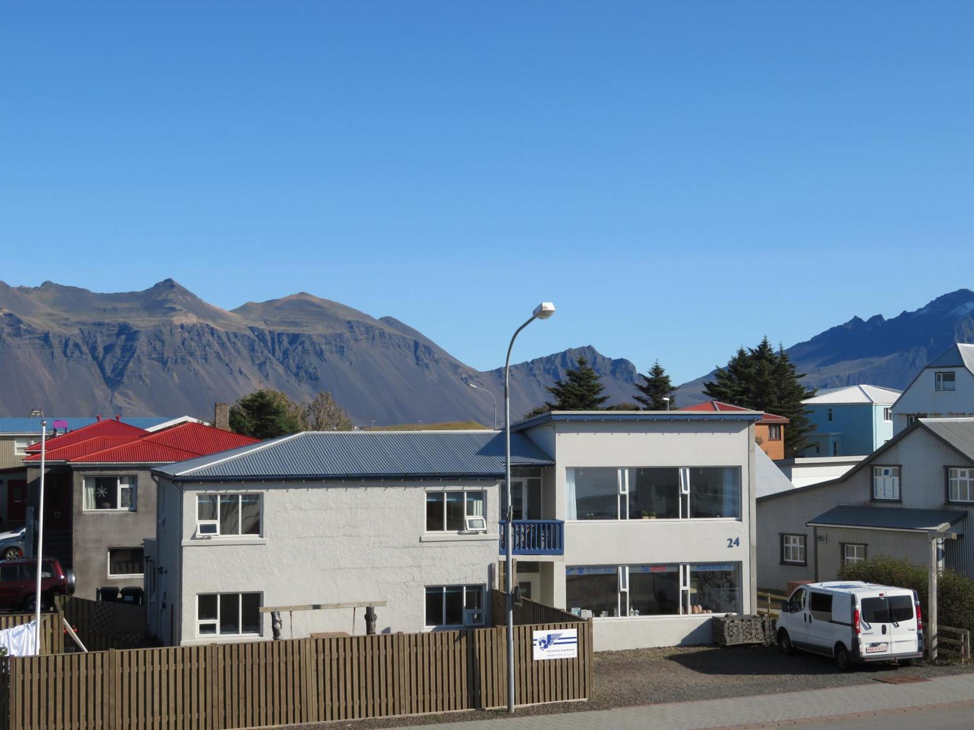 Old Airline Guesthouse Höfn Dış mekan fotoğraf